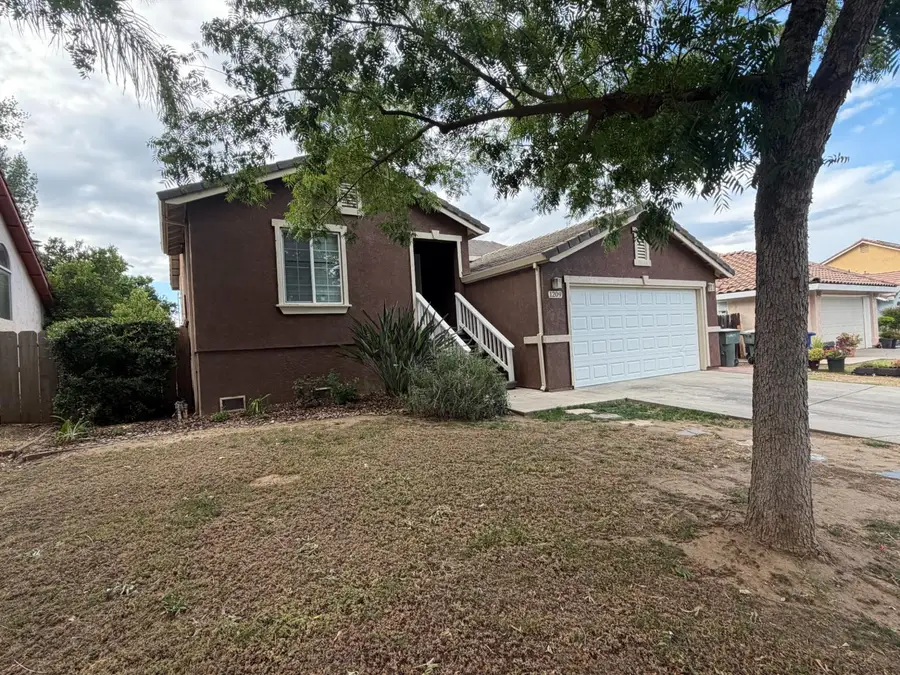 1209 Crater Avenue, Modesto, CA 95351 - #2