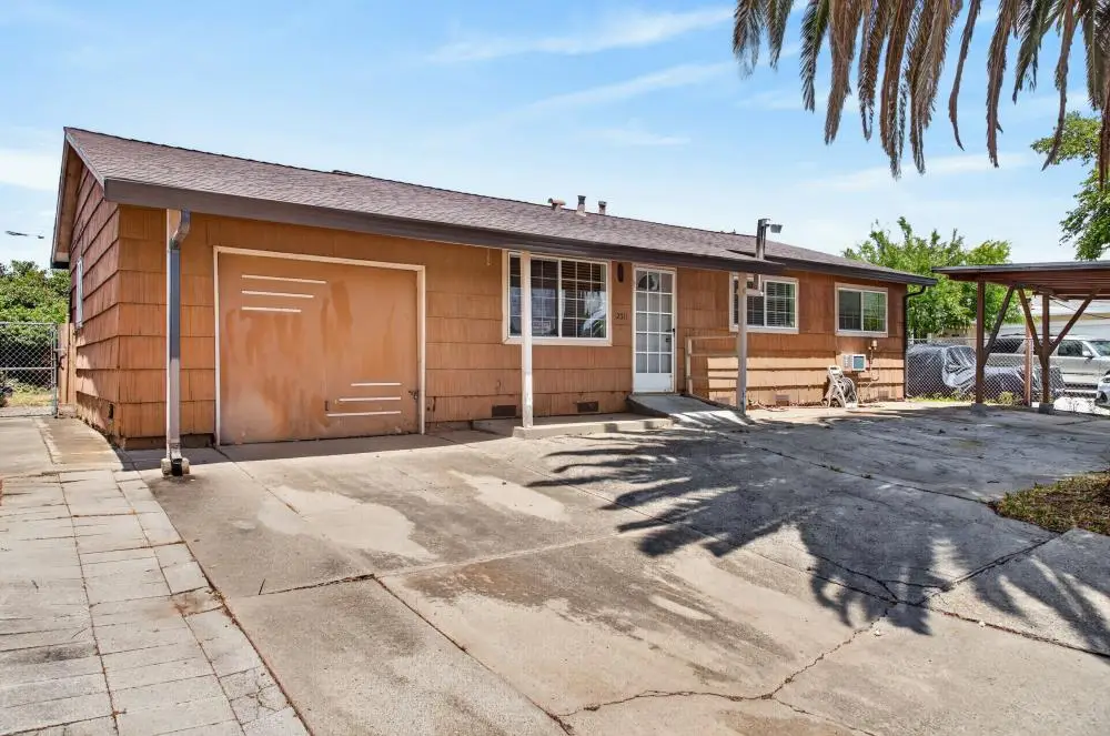 2511 Ferndale Avenue, Sacramento, CA 95822 - #1