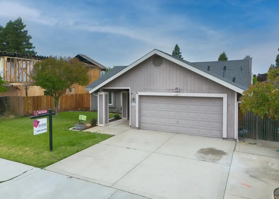 1177 Mirror Lake Drive, Merced, CA 95340 - #3
