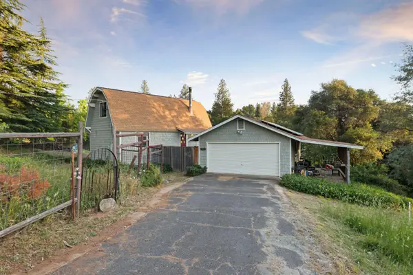 19440 Mount Hope Lane, Soulsbyville, CA 95372