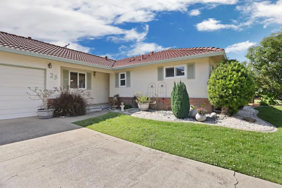 25 Wellington Way, Lodi, CA 95242 - #2