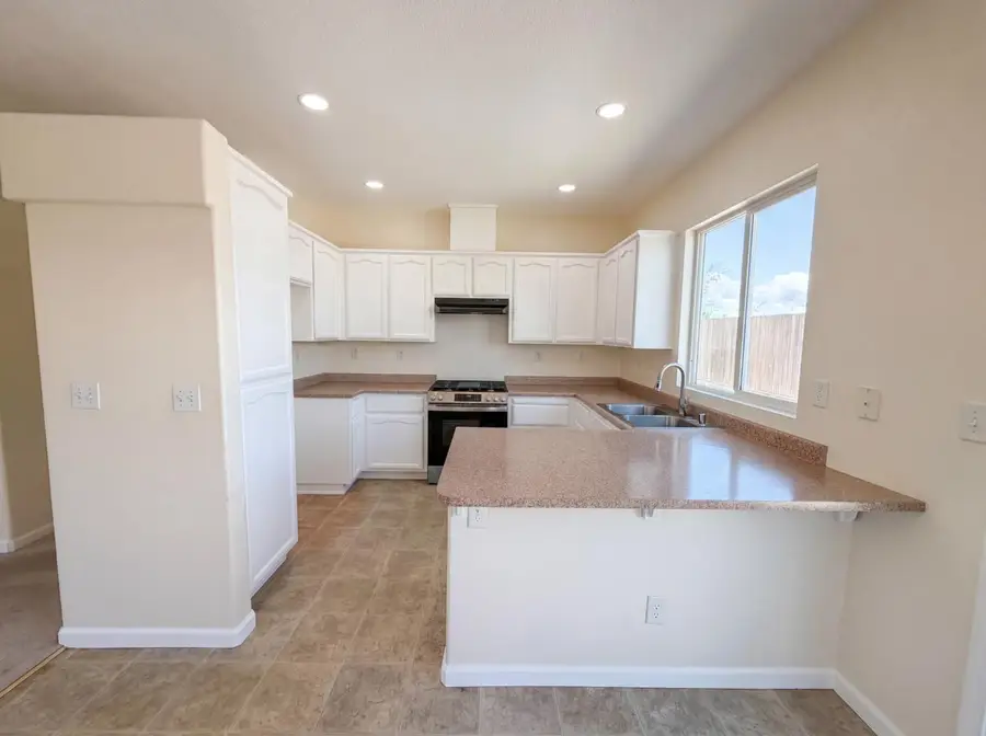 2227 Roberta Avenue, Marysville, CA 95901 - #2