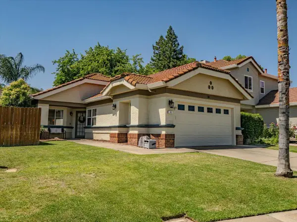 105 Moylan Court, Folsom, CA 95630