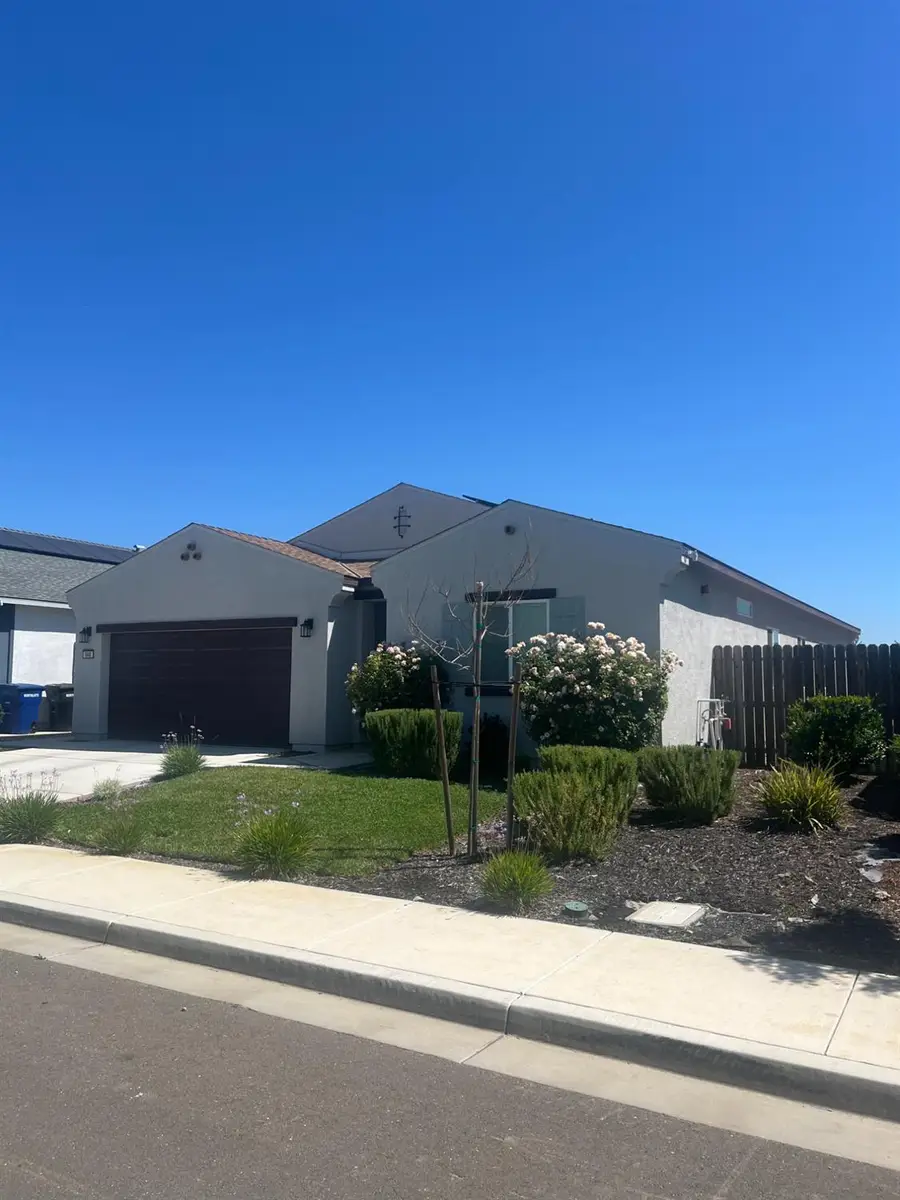 648 Cheshire Drive, Patterson, CA 95363 - #3