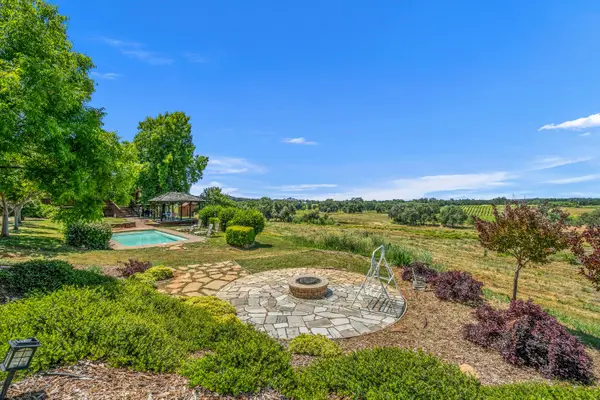 12200 Shenandoah Road, Plymouth, CA 95669