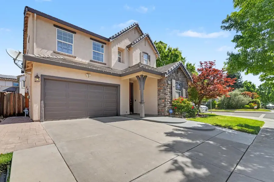 1223 E Springer Drive, Turlock, CA 95382 - #2