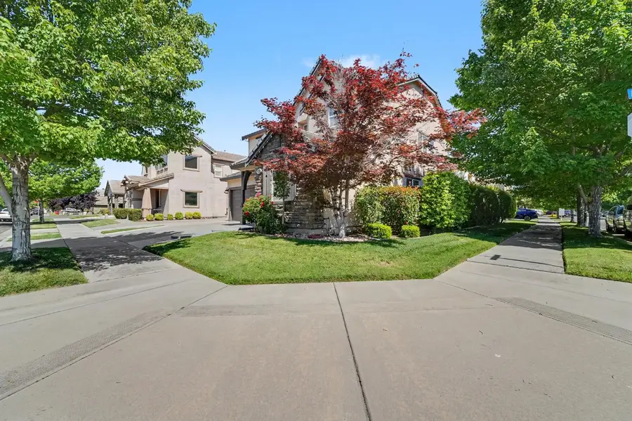 1223 E Springer Drive, Turlock, CA 95382 - #3