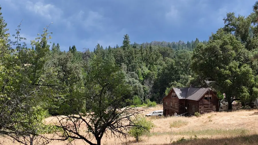 8600 Lodestone Road, Somerset, CA 95684 - #3