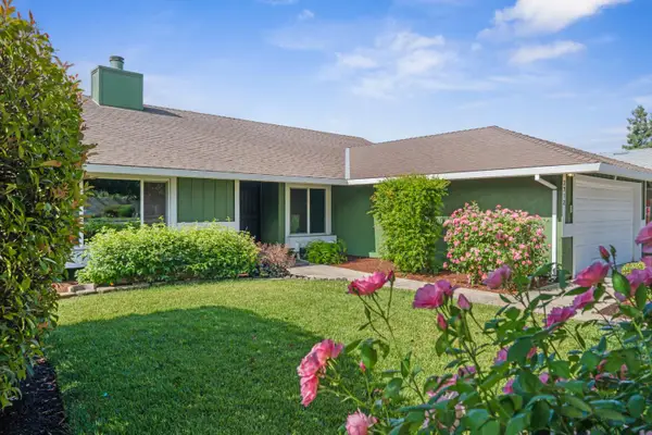 2712 Floyd Avenue, Modesto, CA 95355