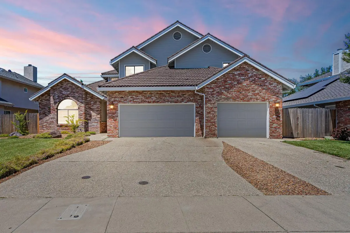 1331 Manzano Way, Sacramento, CA 95831 - #1