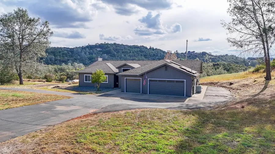 1261 Jurgens Road, Rescue, CA 95672 - #2