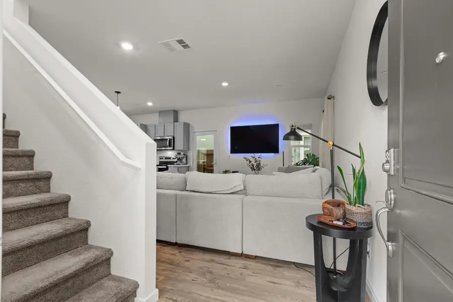 5256 Molino Circle, Roseville, CA 95747 - #3