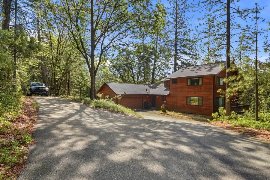 661 E Cape Horn Road, Colfax, CA 95713 - #2