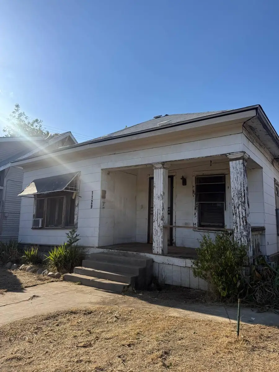 1129 E Nevada Avenue, Fresno, CA 93701 - #2