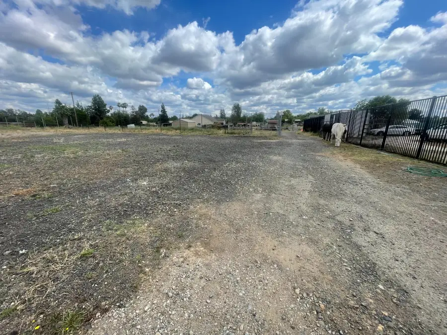 220 Elverta Road, Elverta, CA 95626 - #3