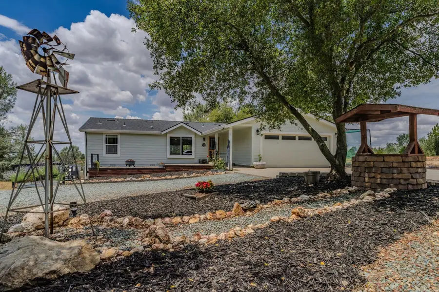 989 Carbondale Road, Ione, CA 95640 - #2