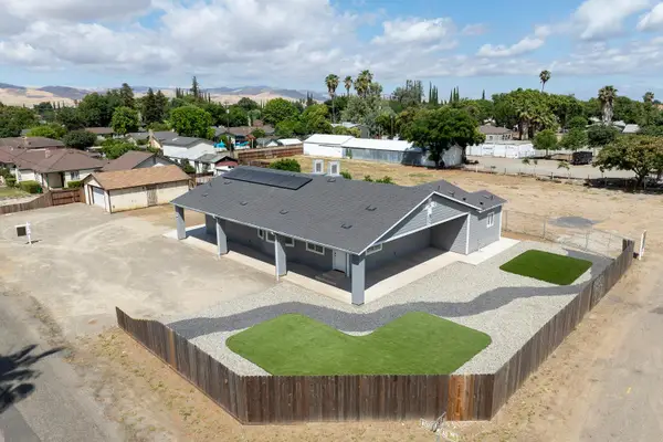 720 N 2nd Street, Patterson, CA 95363