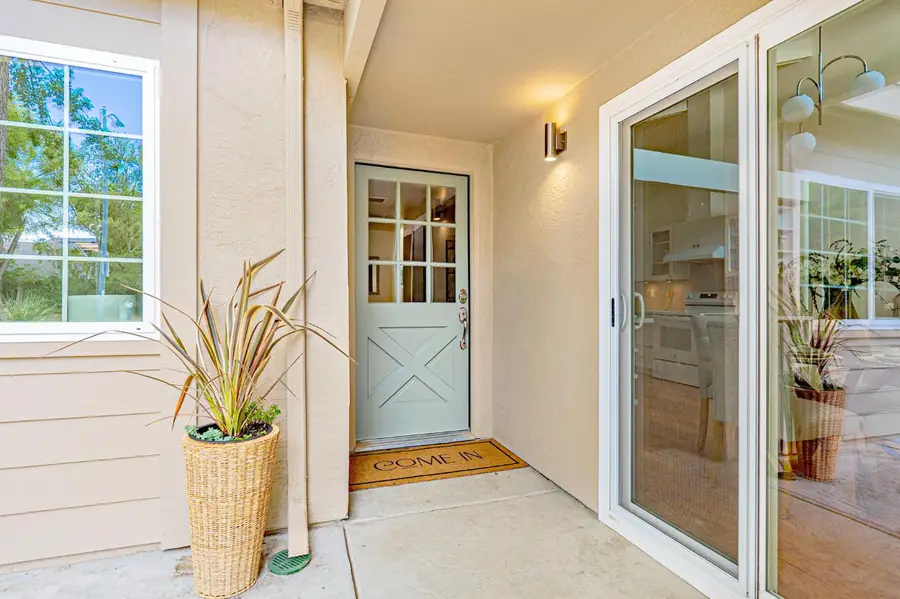 1131 Halifax Avenue, Davis, CA 95616 - #2
