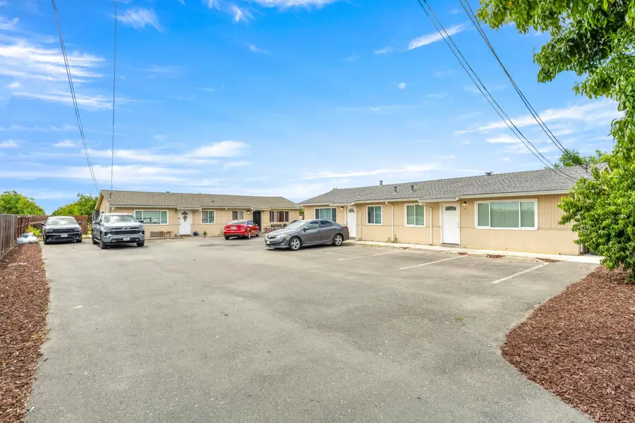 966 Myrna Avenue, Olivehurst, CA 95961 - #3