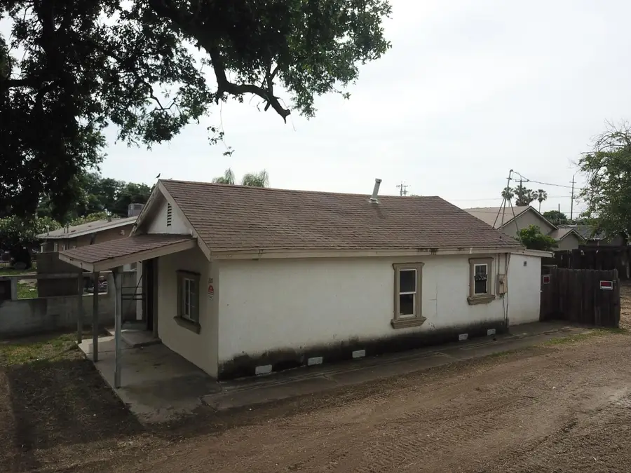 2217 Totten Avenue, Stockton, CA 95205 - #3