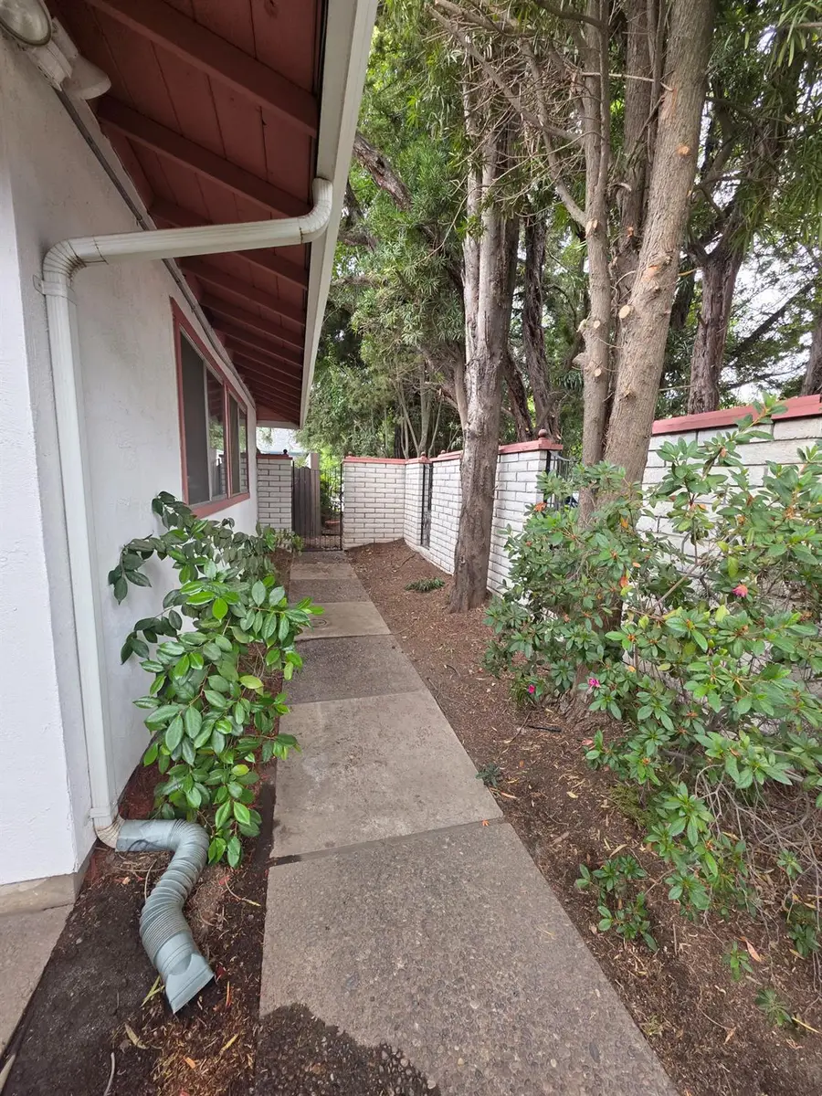 604 W Union Avenue, Modesto, CA 95356 - #3