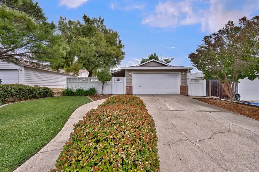 5422 Earnell Street, Carmichael, CA 95608 - #2