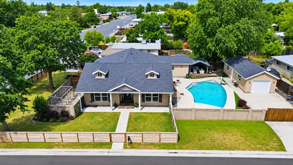 4856 Hazelwood Avenue, Carmichael, CA 95608