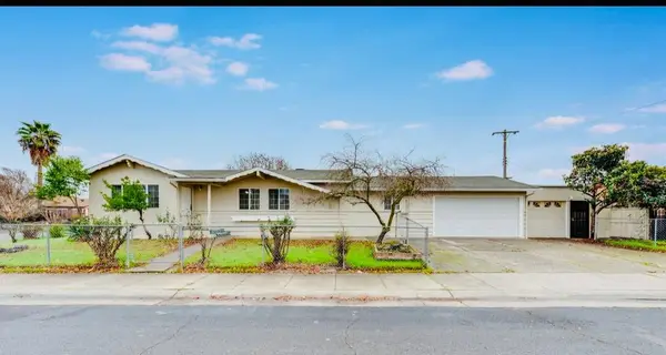 2190 Meadowglen Avenue, Sacramento, CA 95832