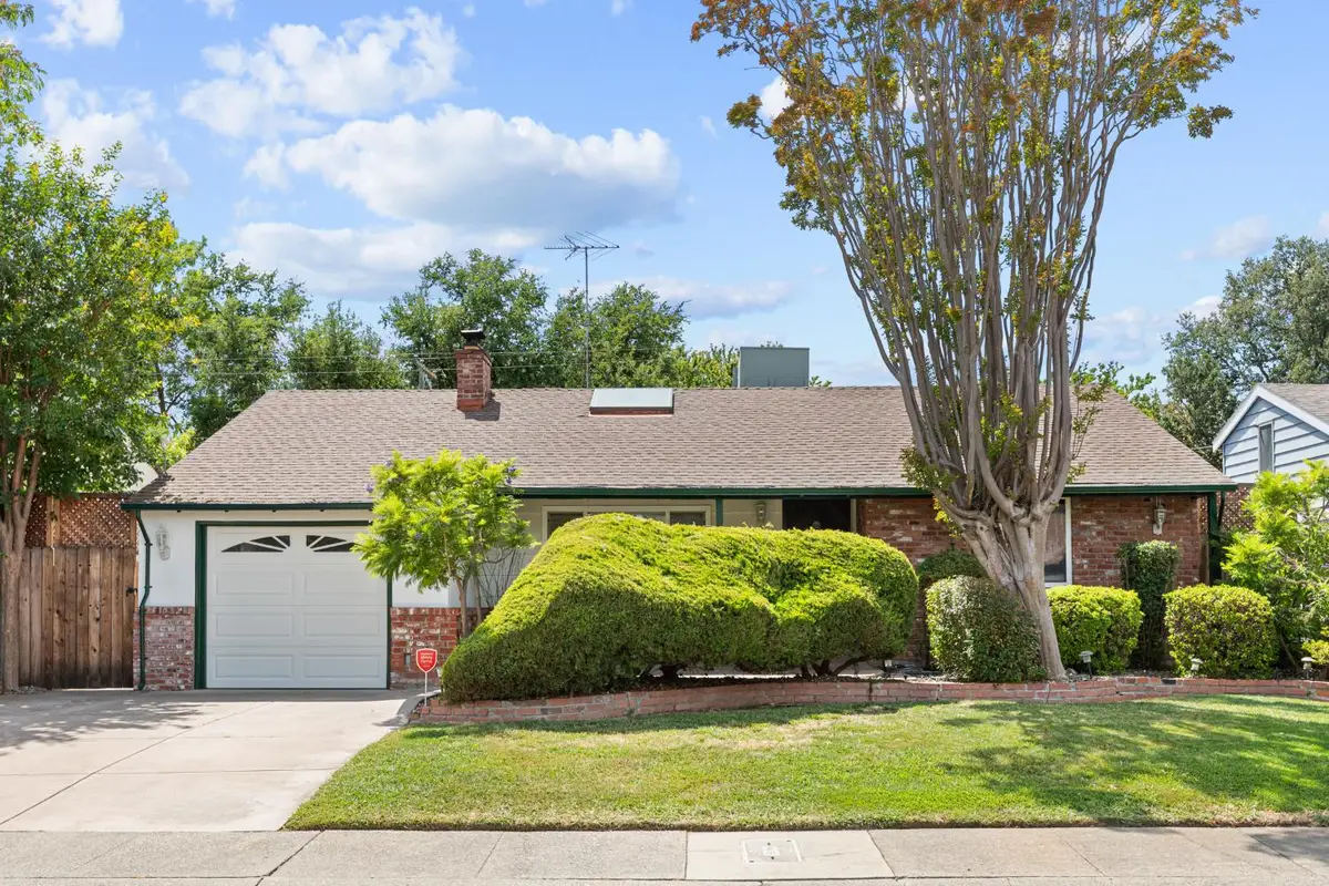 5620 25th Street, Sacramento, CA 95822 - #1