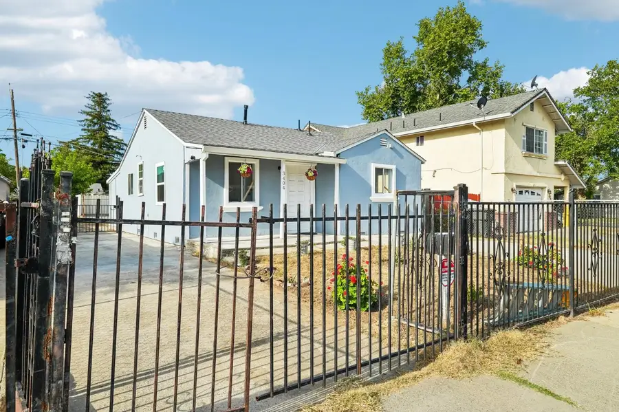 3404 22nd Avenue, Sacramento, CA 95820 - #3