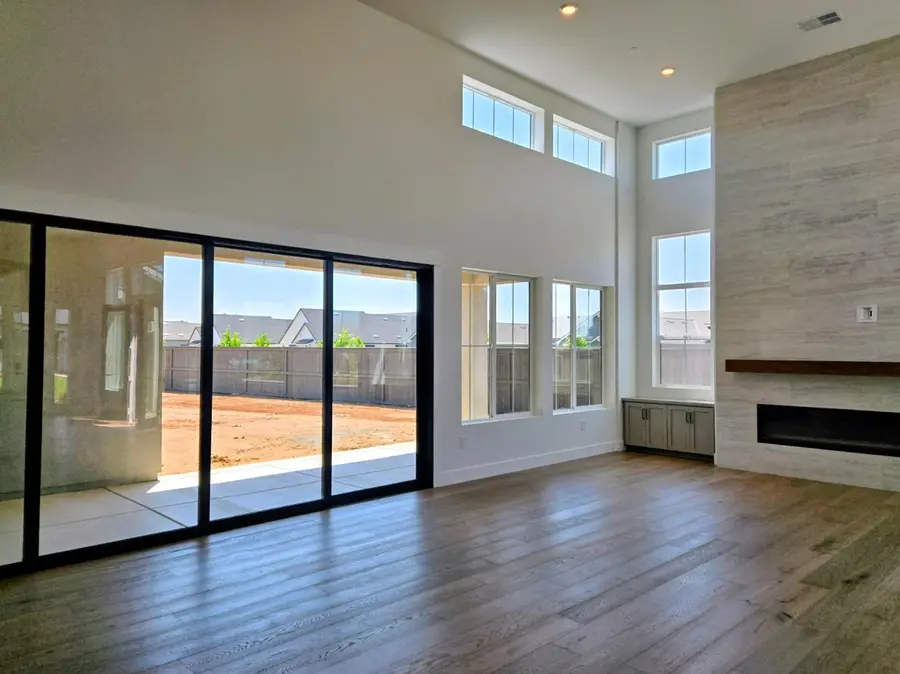 8565 Martin Andrew Circle, Roseville, CA 95747 - #2
