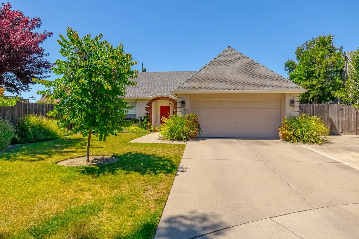 1104 Valencia, Modesto, CA 95350 - #1