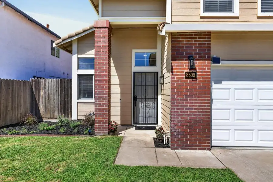 8509 Zachis Way, Antelope, CA 95843 - #3