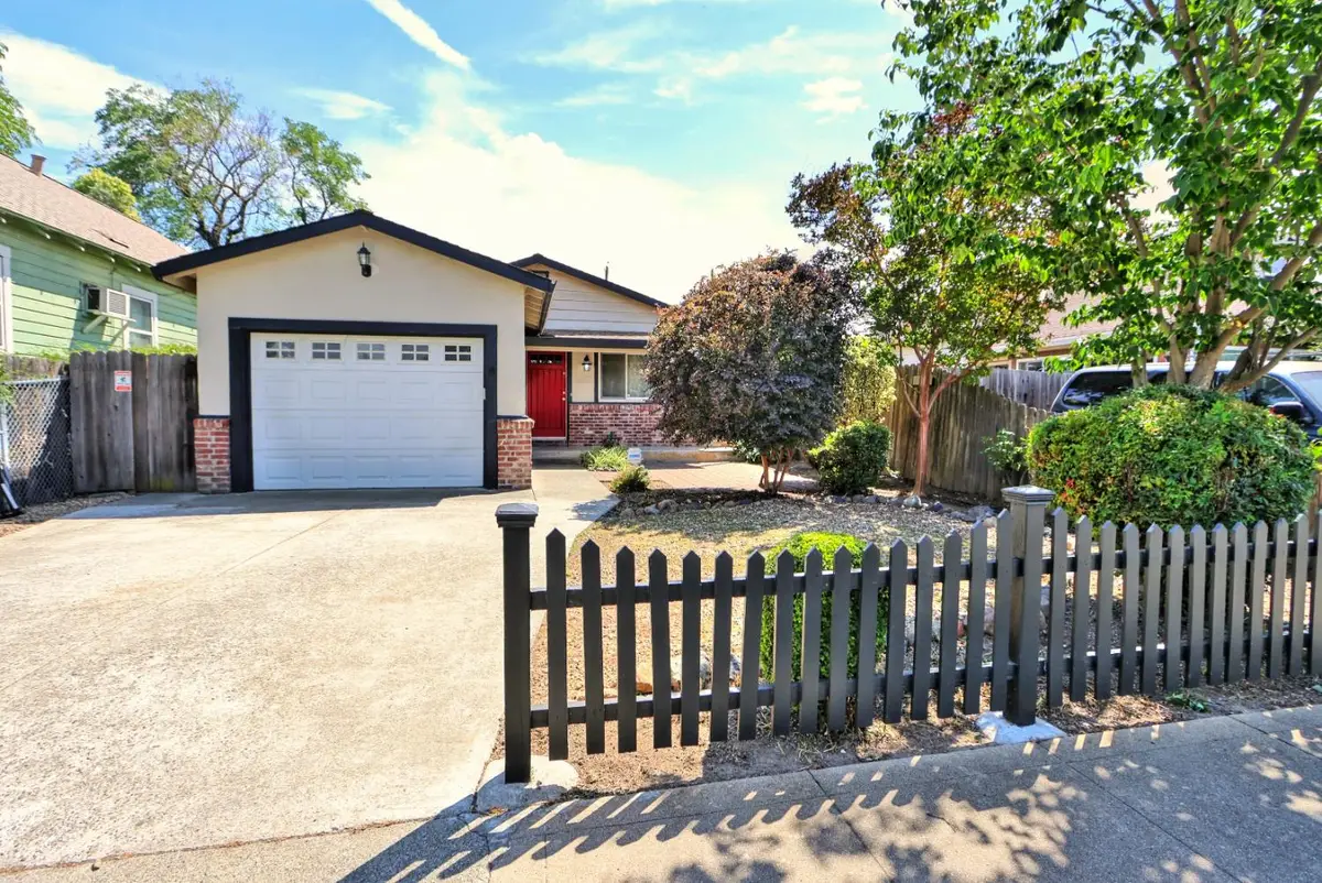 3950 Y Street, Sacramento, CA 95817 - #1