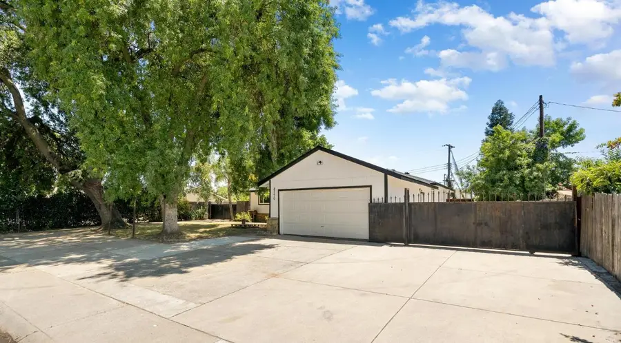 8770 Gerber Road, Sacramento, CA 95828 - #2