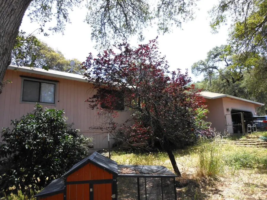 23500 Saint Helena Drive, Smartsville, CA 95977 - #2