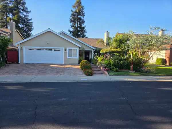 5131 Olivehurst Way, Elk Grove, CA 95758
