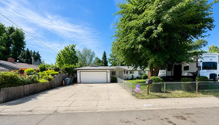 1162 Galaxy Drive, Yuba City, CA 95991 - #2