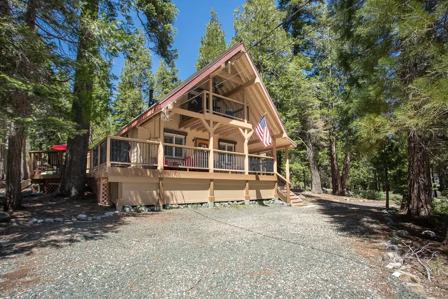273 Tamarack Way, Little Grass Valley, CA 95981 - #3