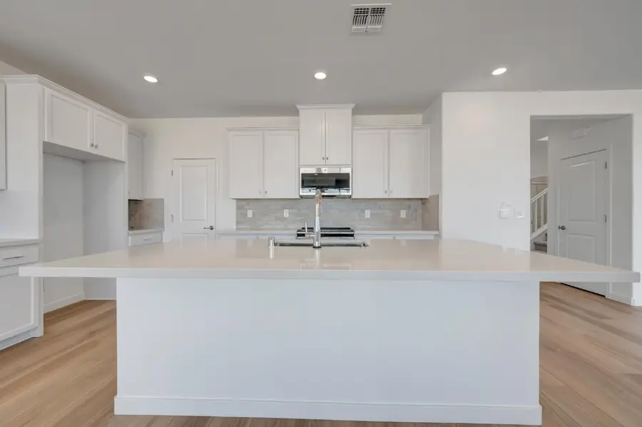 8225 Roundhouse Loop, Roseville, CA 95747 - #3