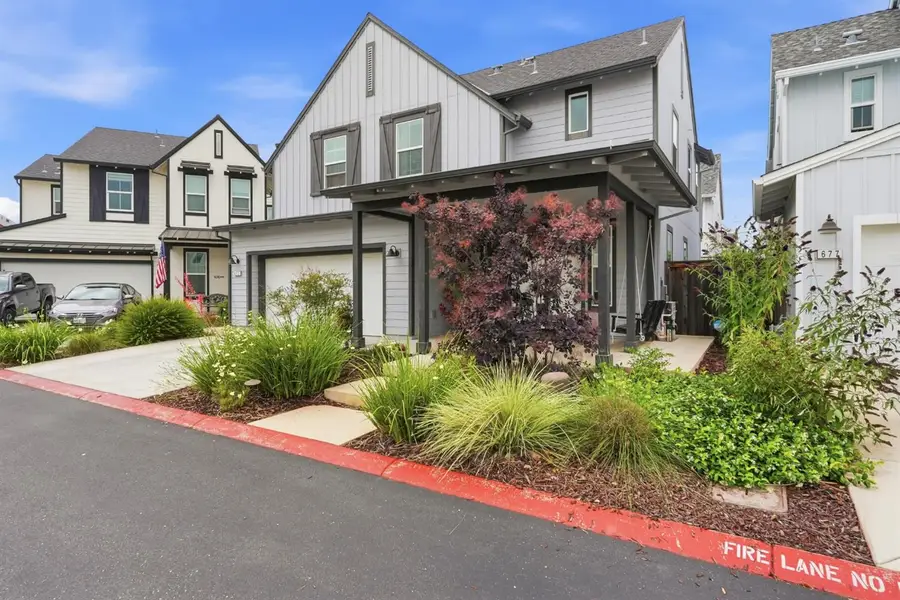 673 Silo Street, Folsom, CA 95630 - #2