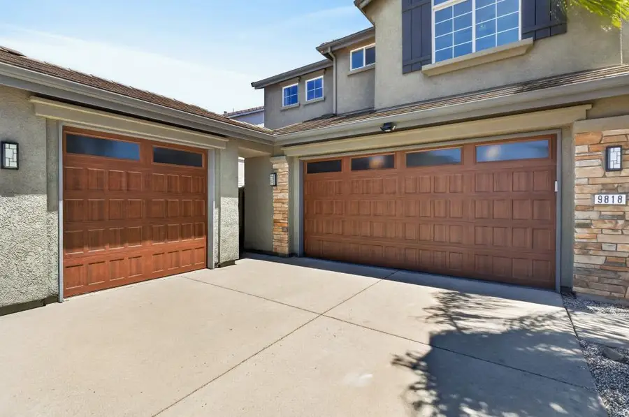 9818 Black Swan Drive, Elk Grove, CA 95624 - #3