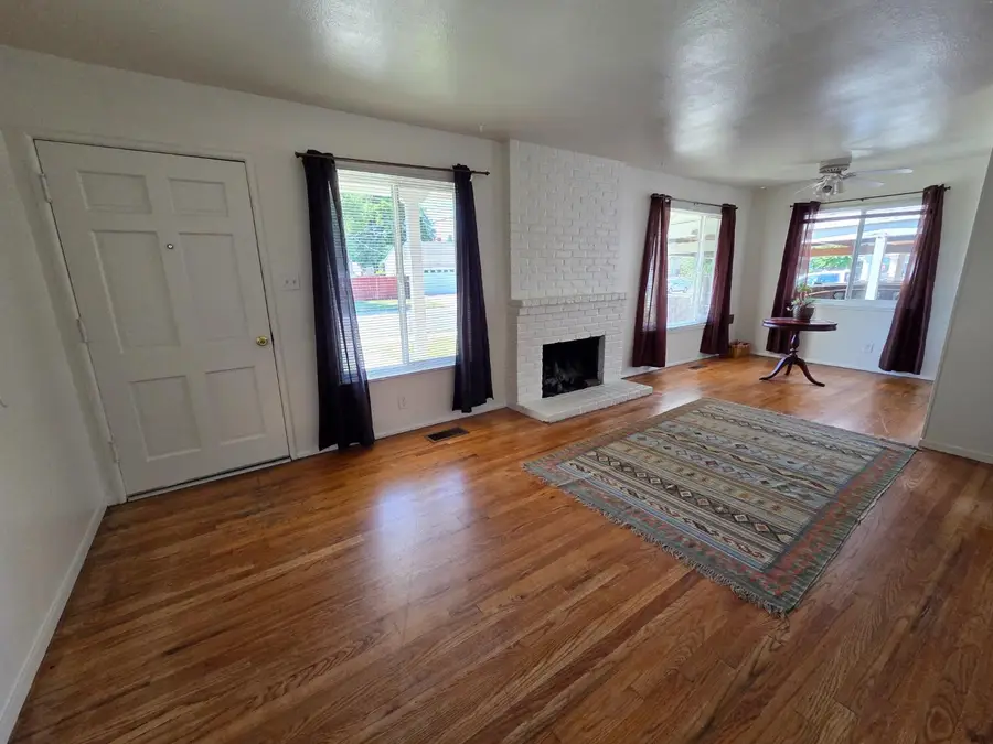3512 Wallace Avenue, Stockton, CA 95204 - #3