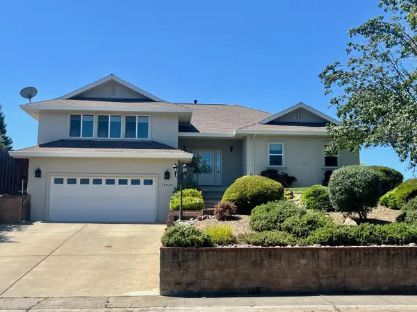 12400 Morning Mist Lane, Auburn, CA 95602