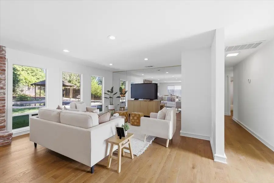 2738 California Avenue, Carmichael, CA 95608 - #3
