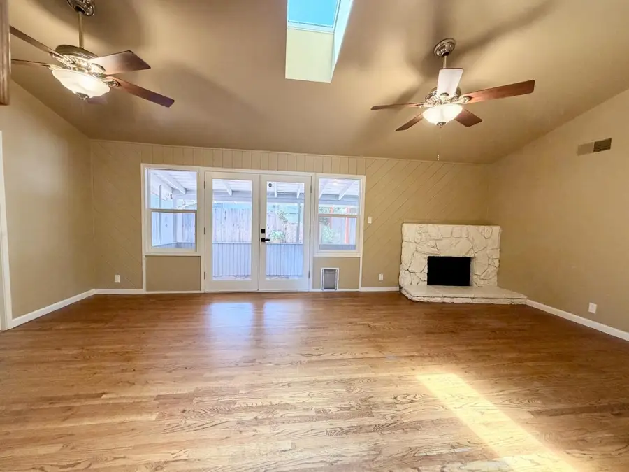 1128 Multnomah Drive, Modesto, CA 95350 - #3