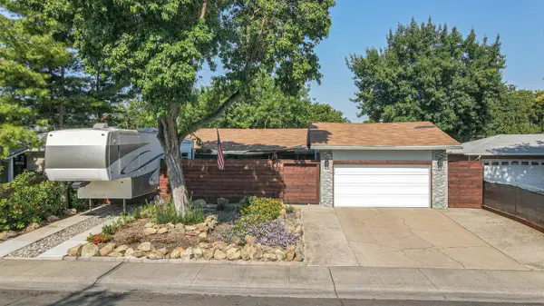 7520 Candlewood Way, Sacramento, CA 95822