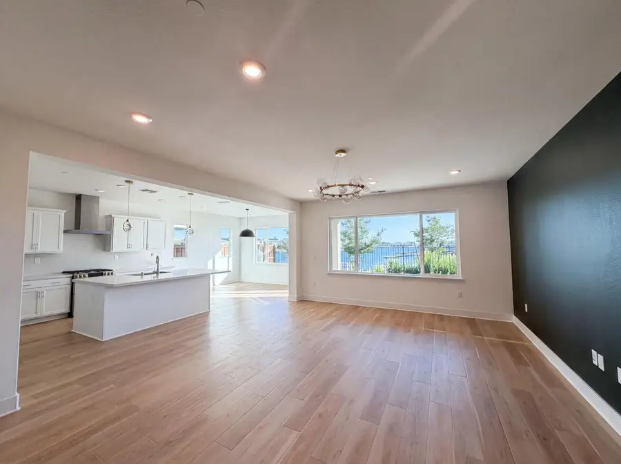 2743 Irish Meadow Way, Lathrop, CA 95330 - #3
