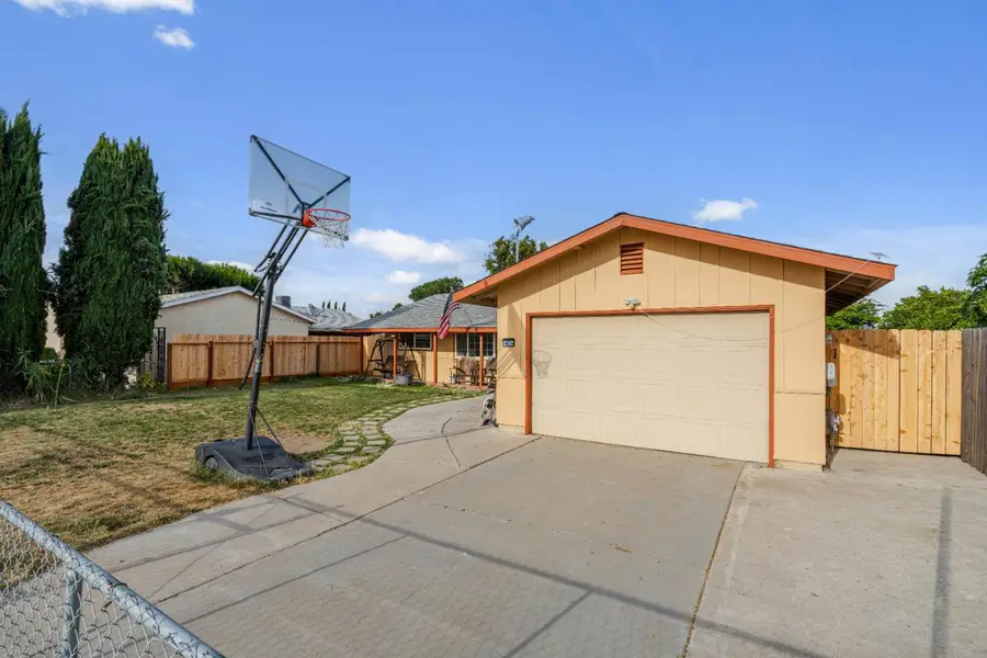 16074 Warfield Road, Lathrop, CA 95330 - #2