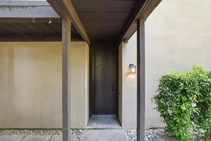 2201 Woodside Lane #1, Sacramento, CA 95825 - #3